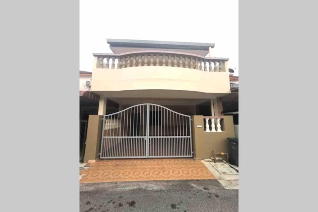 Mersing Fun Beach Home Services Екстериор снимка